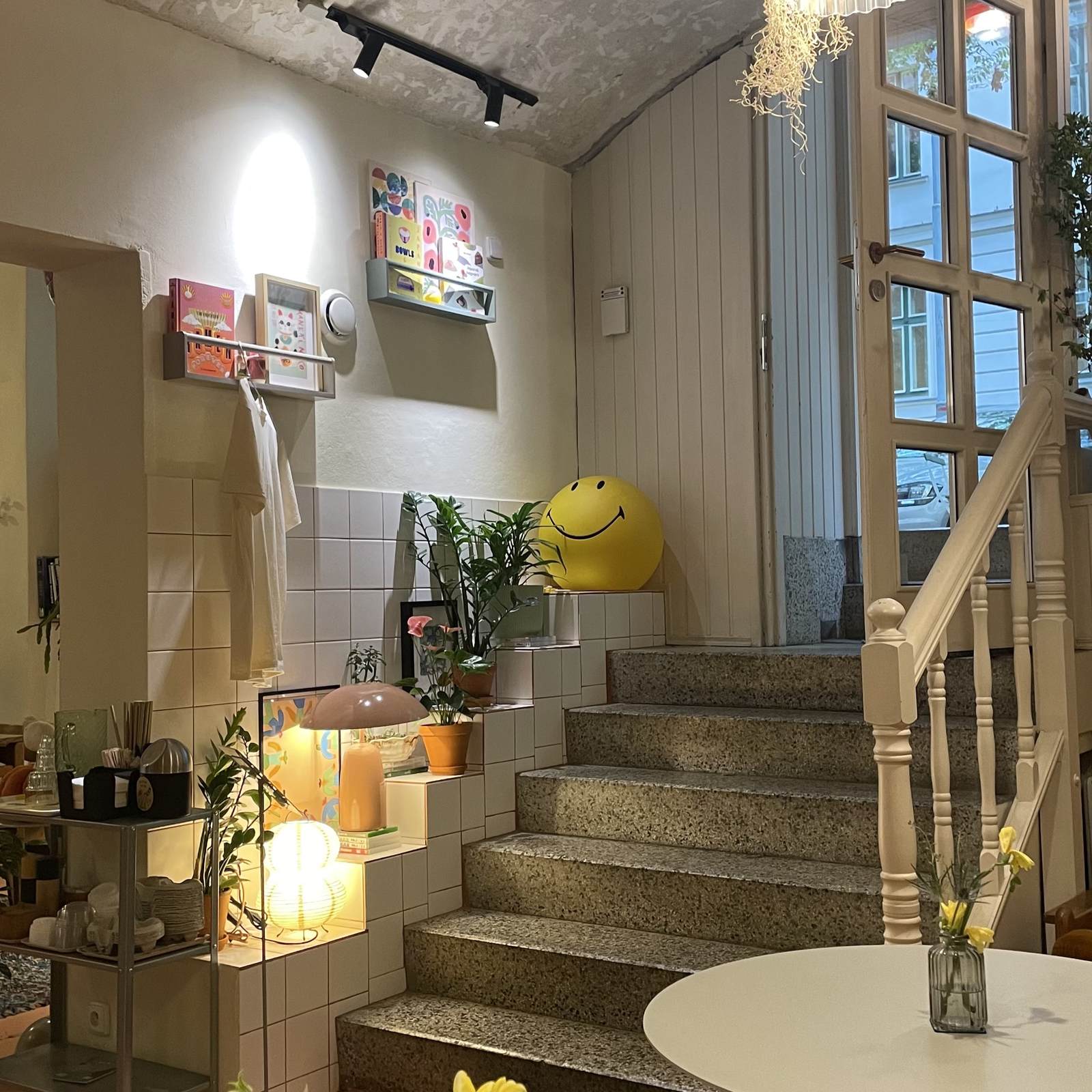 May Cafe foto
