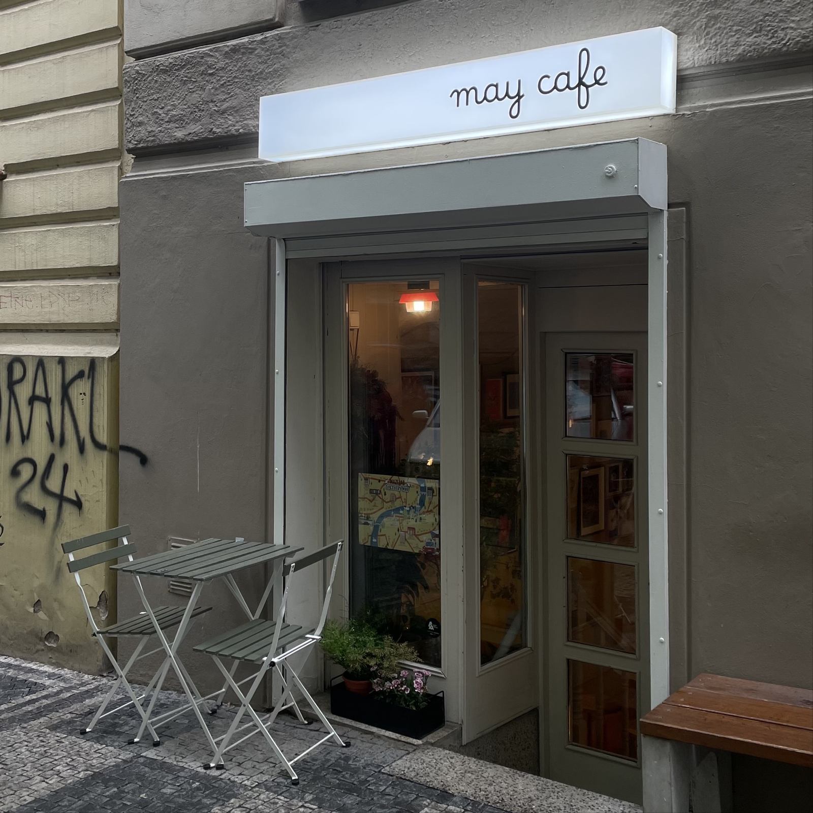 may cafe foto 2